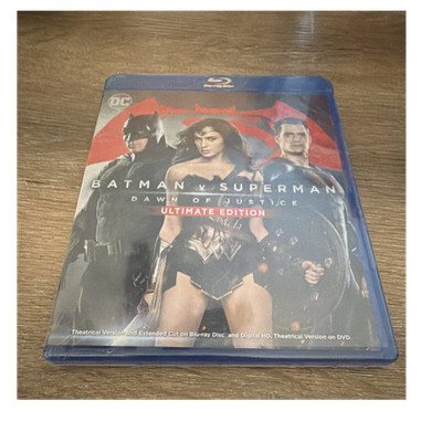 Batman v Superman Dawn of Justice Ultimate Edition Blu-ray (SEALED)