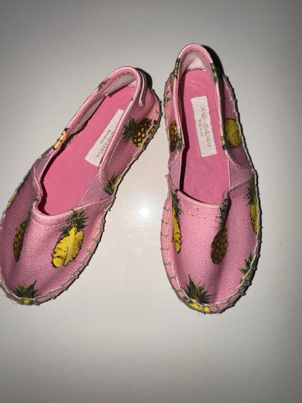 Dolce & Gabbana Pink Pineapple Canvas Slip-On Espadrille Flats Round Toe size 26