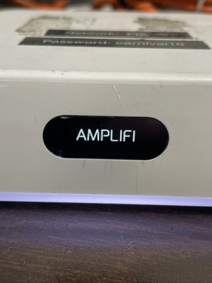 Ubiquiti Amplifi Router AFi-INS-R SWX-AFIR + Cables (46)