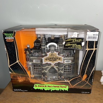 Dr Stretch N. Pull's Torture Factory 2004 Lemax Spooky Town Rare Retired  45001