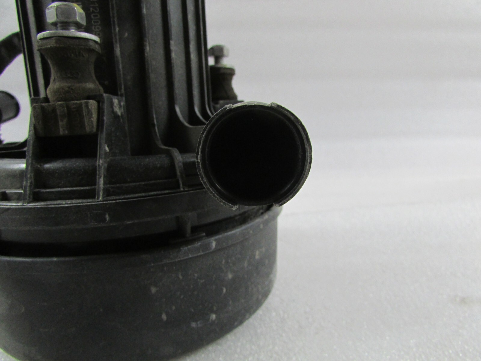 Lamborghini Aventador, Secondary Air Pump, Used, P/N 400906601