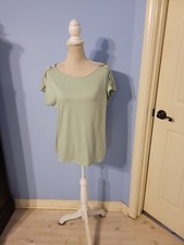 Above & Beyond Size Small Blouse Womens Green Short Sleeve Round Neck