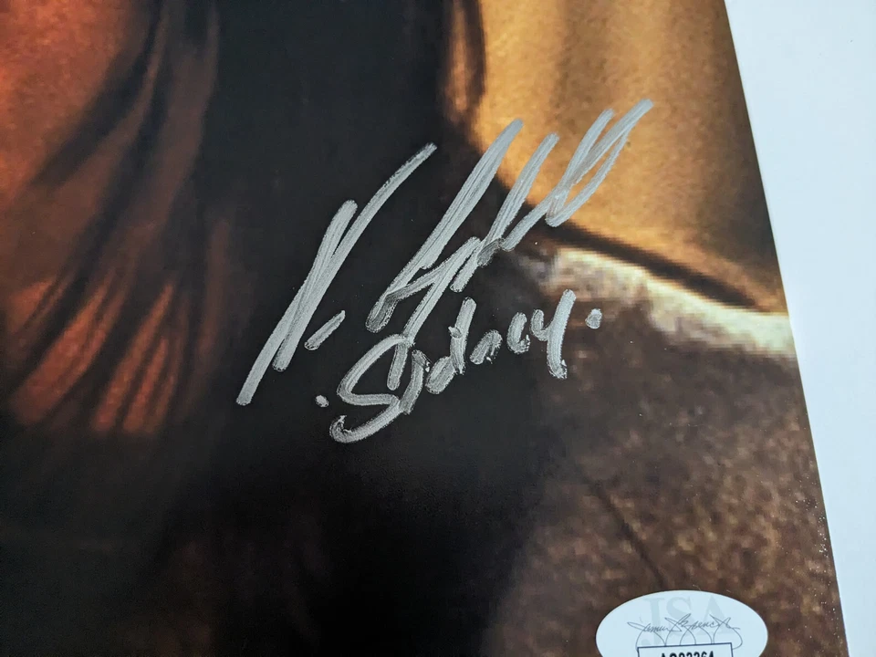 Foto firmada por Neve Campbell 8x10 Scream Sidney Ghostface certificado de autenticidad JSA Foto 2 de 2