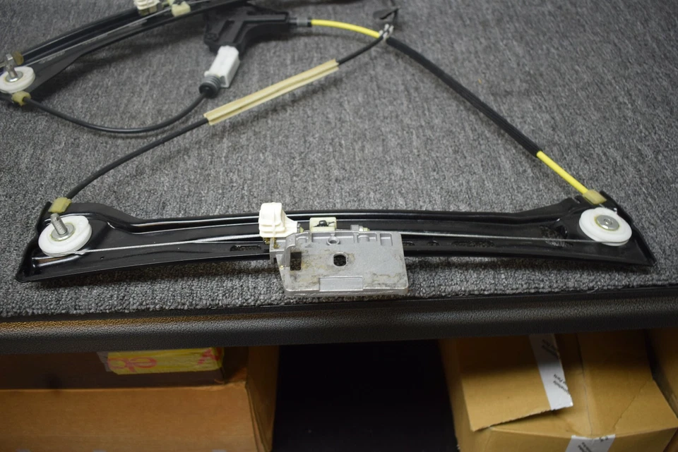 Mercedes Benz S550 2015-2017 regulador de ventana fabricante original Foto 3 de 4