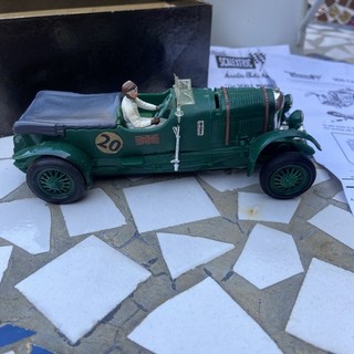 Scalextric C64 Bentley