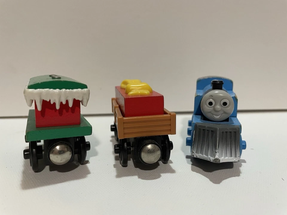 Thomas & Friends Wooden Railway 2002 Winter Wonderland Train & Holiday Thomas Foto 4 de 4