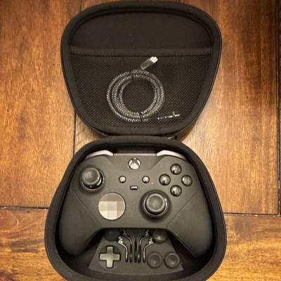 Microsoft Xbox Elite Wireless Controller Series 2 Black w/ Case, Wireless
