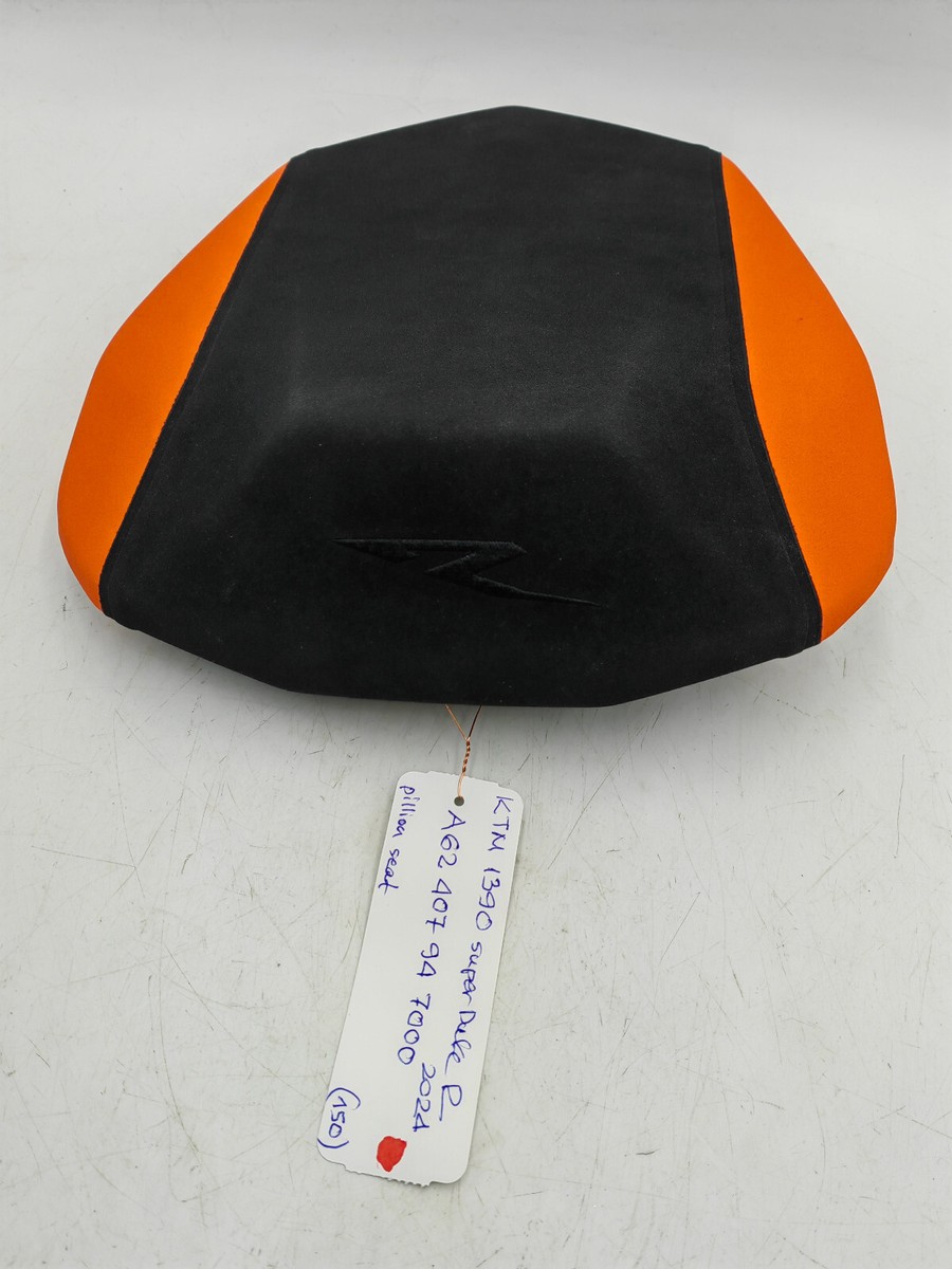 KTM 1390 Super Duke R 2024 Pillion Seat A62407947000