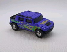 2001 01 Hummer H2 SUT Concept Collectible 1/64 Scale Diecast Diorama Model