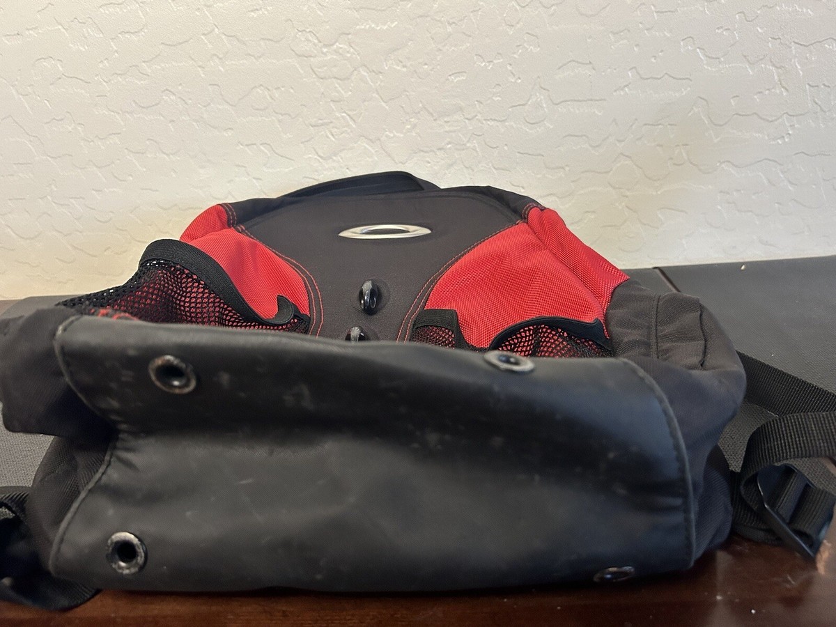 【希少】00s Oakley Technical Business bag RARE OAKLEY COMPUTER BAG 2.0 Black Messenger Tactical Pack w