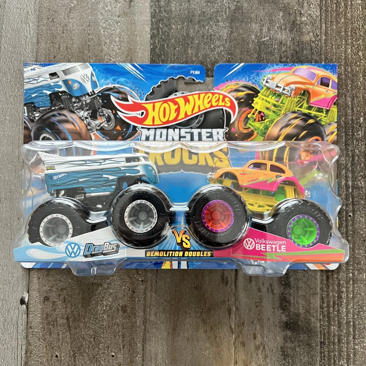 Hot Wheels Monster Trucks 1:64 Scale Demolition Doubles DragBus vs