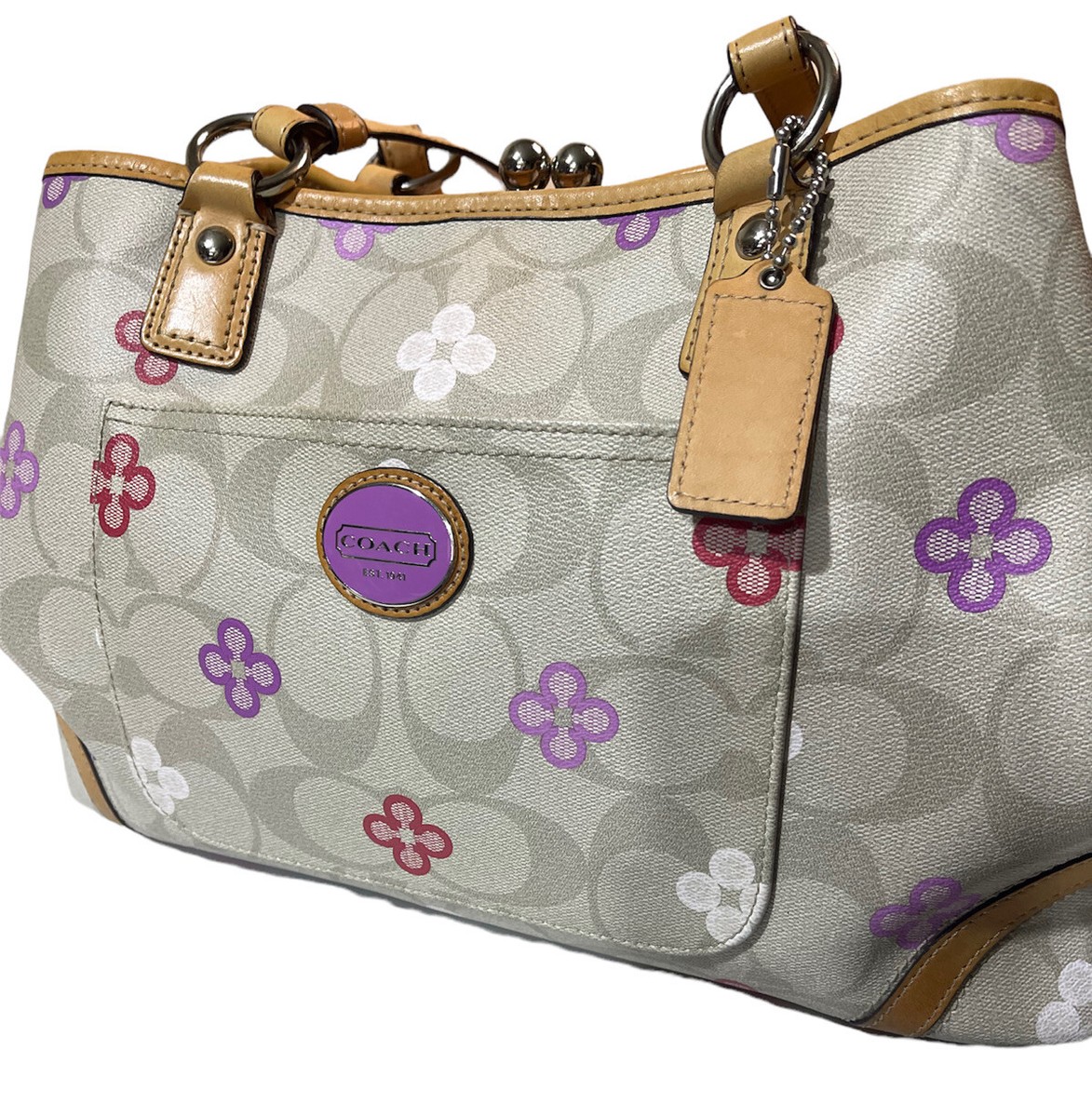 Coach Womens Peyton Clover Framed Shopper Handbag with Kisslock No