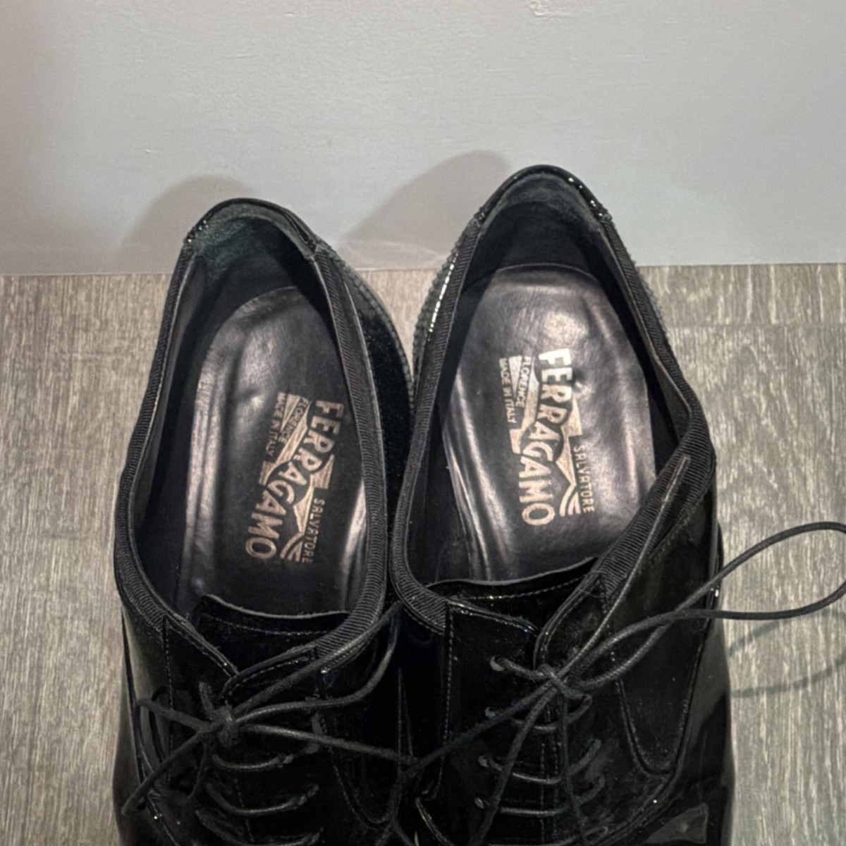 Salvatore Ferragamo Men's Black Patent Leather Oxford Dress Shoes