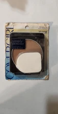 CoverGirl Simply Powder Foundation #560 Classic Tan - New, old stock