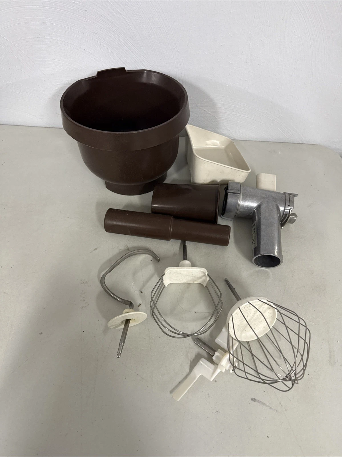 WEST BEND High Performance Food Processor Chopper Slicer Food Preparation System