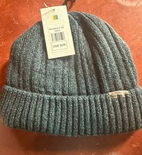 NWT LARSSON & CO SPIRIT OF SCANDINAVIA  MEN'S FLEECE GLOVES/ BEANIE HAT SET OS