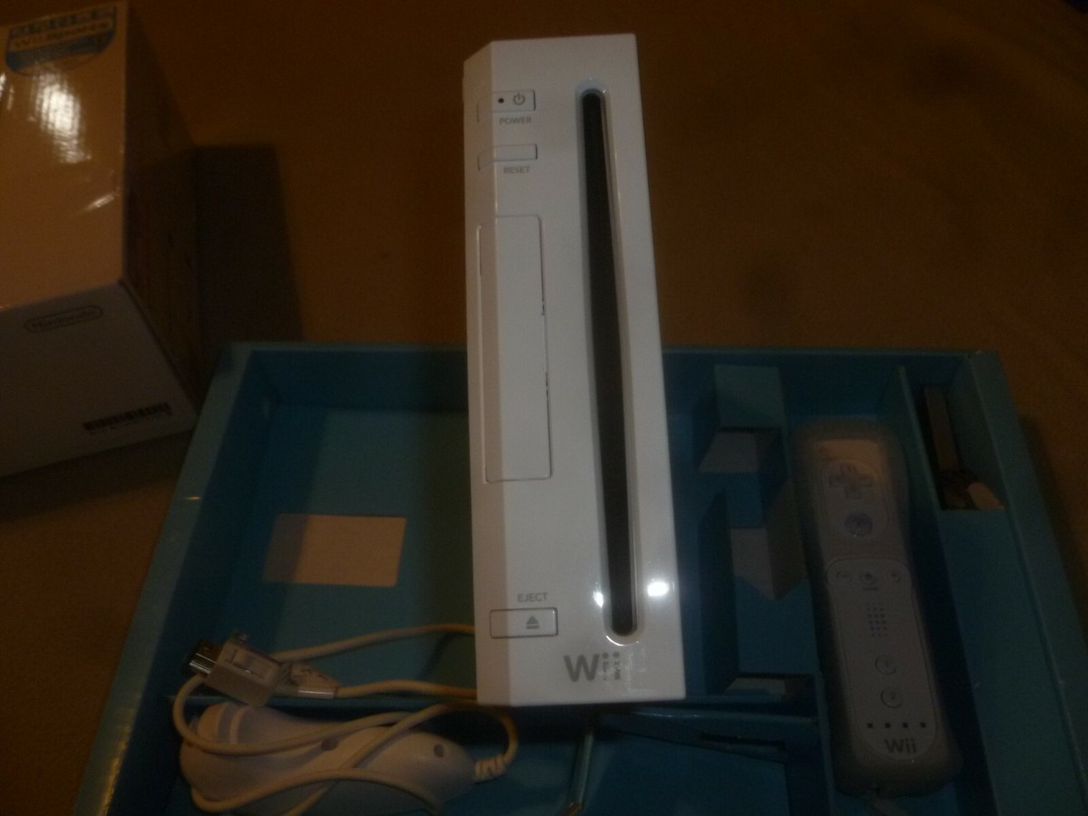 NintendoWII セット BOXED SET NINTENDO Wii SPORTS SET SYSTEM CONSOLE BUNDLE GAME