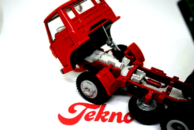 Tekno Scania Next Gen 500S 4x2 truck with walkingfloor trailer VAN DE