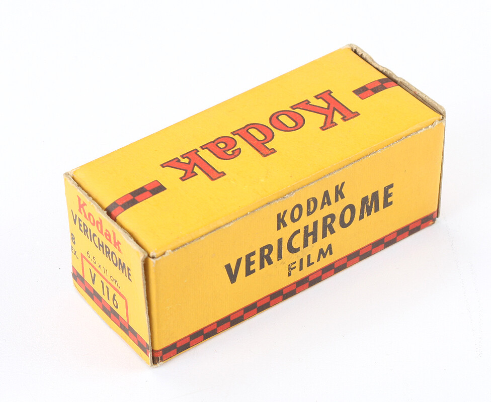 KODAK 116 VERICHROME FILM, EXPIRED APR 1952, SOLD FOR DISPLAY/cks KODAK 116 VERICHROME FILM, EXPIRED APR 1952, SOLD FOR DISPLAY/cks
