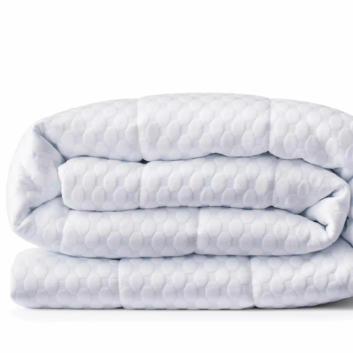 Temperature balancing mattress clearance protector