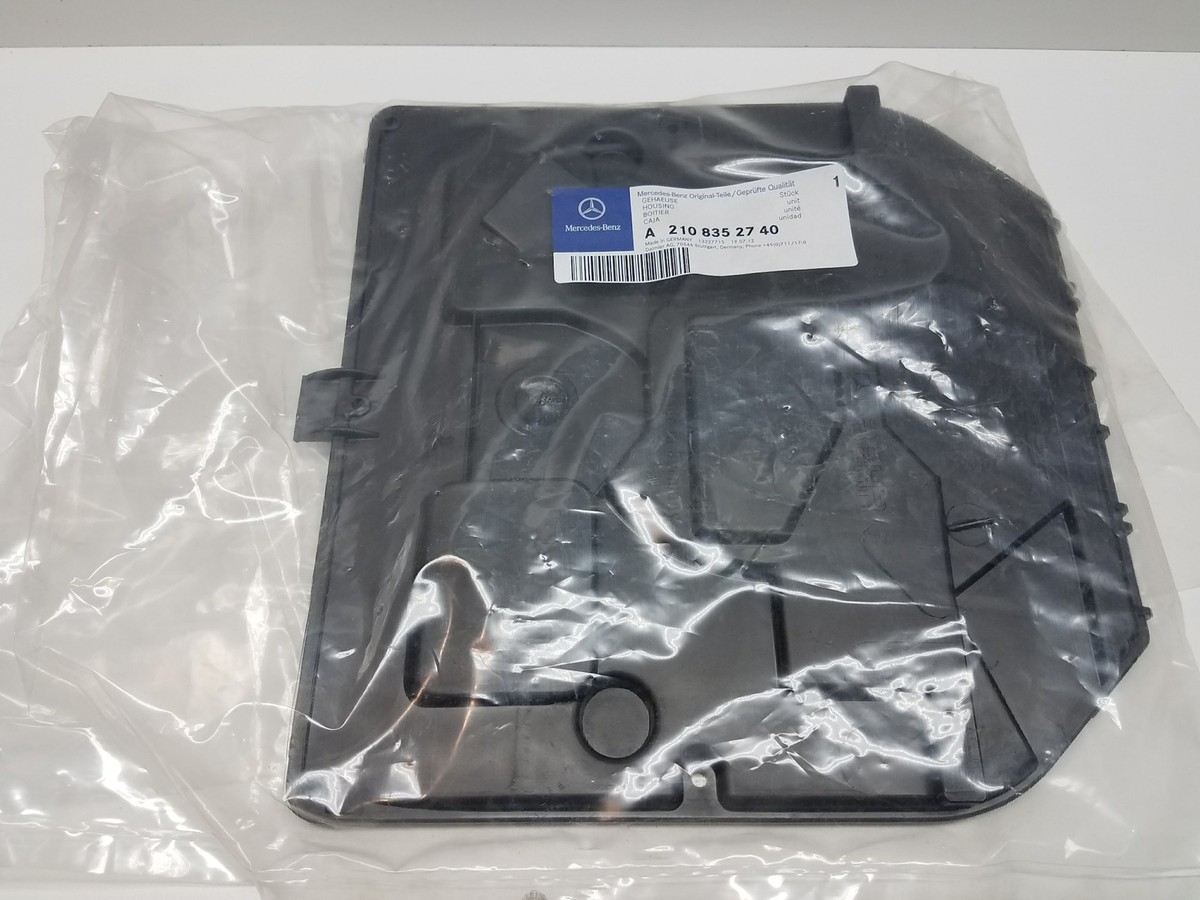 NEW GENUINE MERCEDES BENZ LOWER COVER HOUSING OEM PART # A