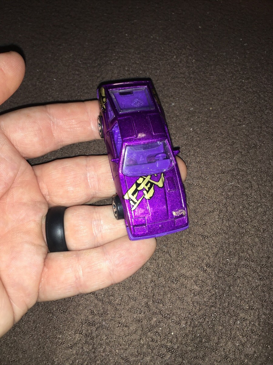 Hot Wheels #506 Nissan 300ZX Z31 Coupe Purple Mtflk w/Chrome