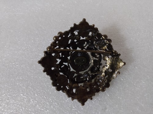 BROCHE ALFILER ABOVEDADO DE VIDRIO PÚRPURA IMITACIÓN JOAN RIVERS - Imagen 5 de 7