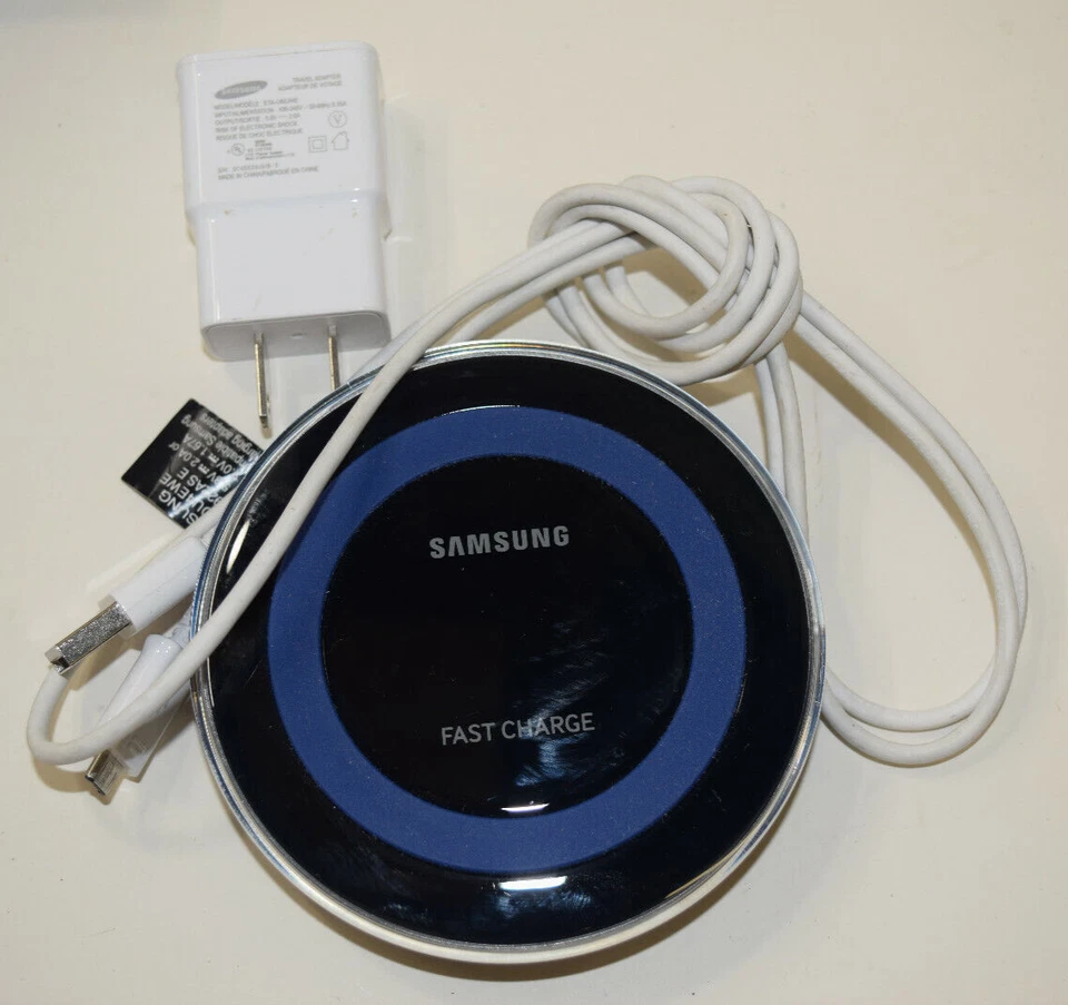 Samsung Galaxy S7 Edge bundled / See Full Description Below / Gold - Image 3 of 4