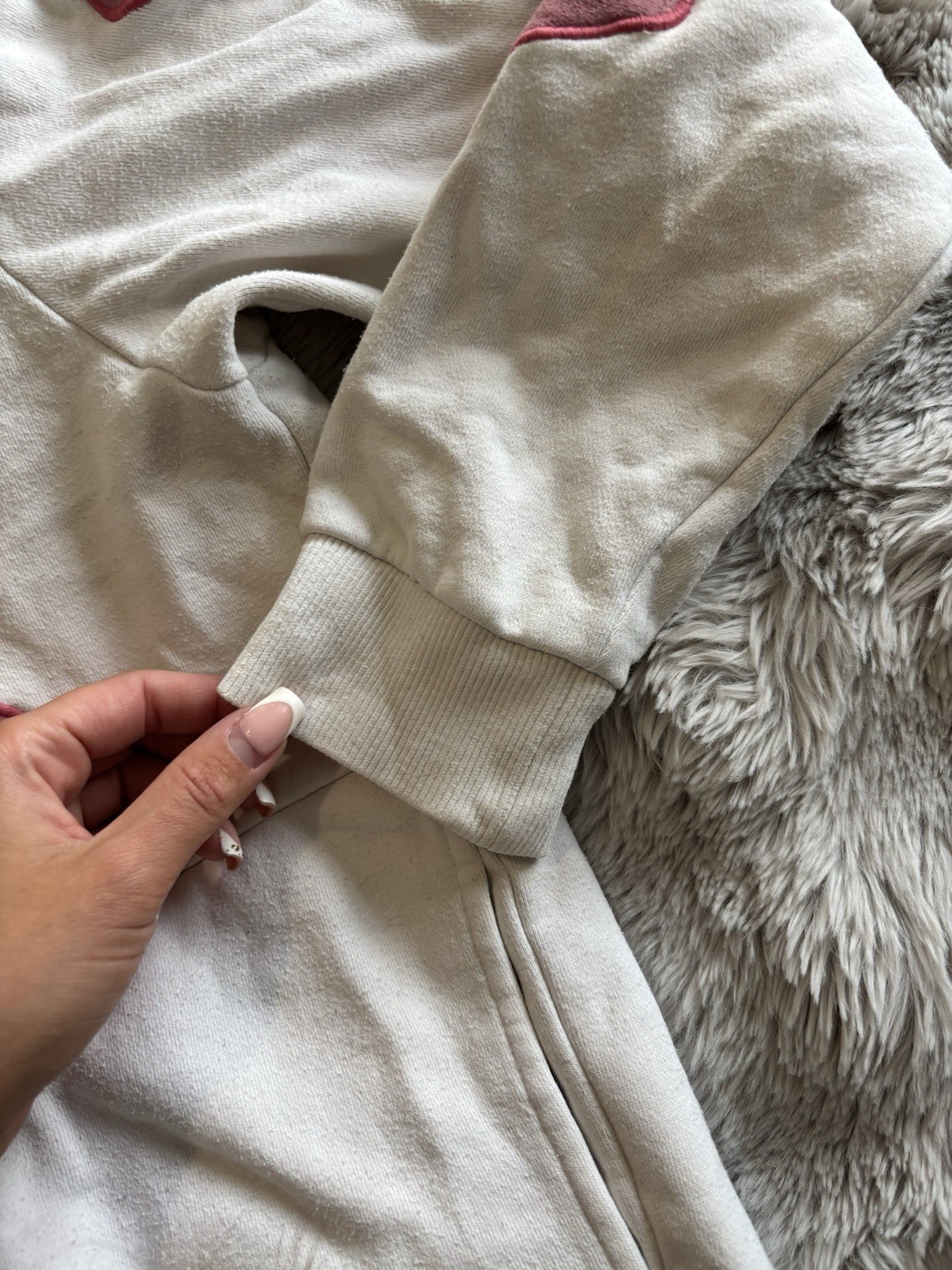 Felpa con cappuccio FILA vintage taglia M (UK 10) accogliente e retrò!