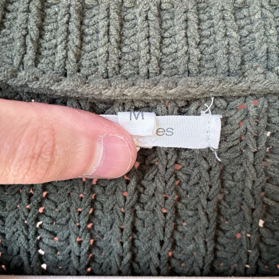 Olive Green Chunky Cable Knit Ribbed Sweater Size Medium 90s Preppy Academia - Image 4 of 4