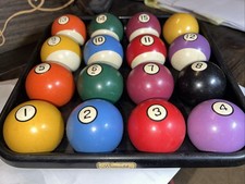 HYATT VINTAGE BILLIARD POOL BALL Set 2 , On Brunswick Original Tray. 16 Balls