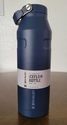New Stanley IceFlow Fast Flow Water Bottle 50 oz flip straw 2.0 lid