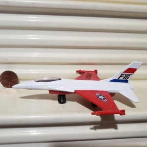 Lesney MATCHBOX SB24 1978 Sky Busters White + Red F16A Jet Plane Mint No Box