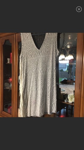 Kleid V-Ausschnitt Zebramuster L