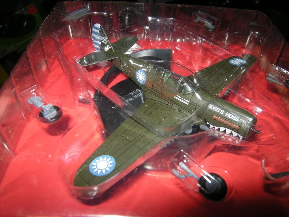 1:72 Atlas Edition Curtiss P-40N Warhawk USA in OVP - Bild 2 von 2