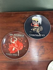 2002 Pottery Barn Bubbly 8”Plates French Champagne Deco Set of 2