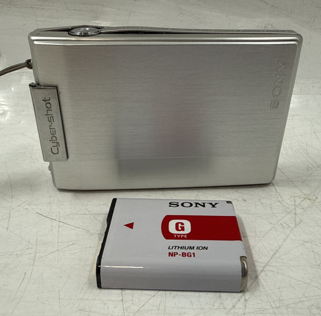 Sony CyberShot DSC-T100 8.1MP Digital Zoom Camera 5X Parts Only GC