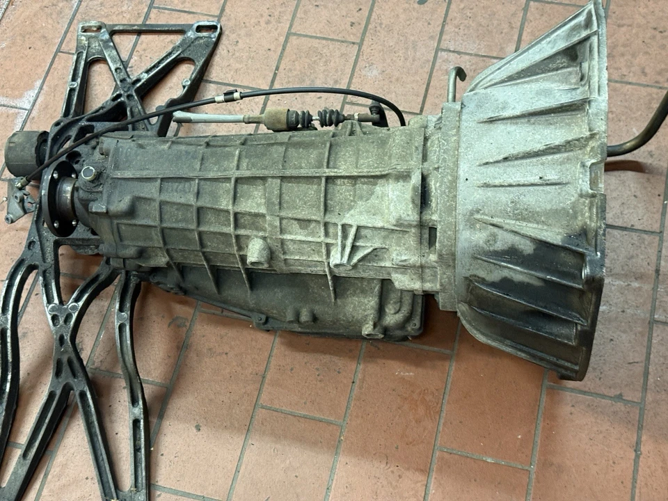 Jaguar XJ6 X300 Automatikgetriebe ZF 4 HP 22 4 GANG 3.2 Transmission XJS XJ40 - Bild 3 von 4