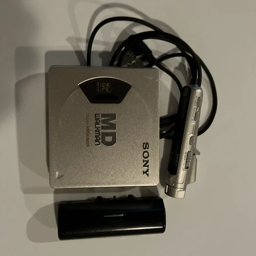 Sony MZ-E55 Minidisc Player Bundle - Tested Working! Sounds Amazing!