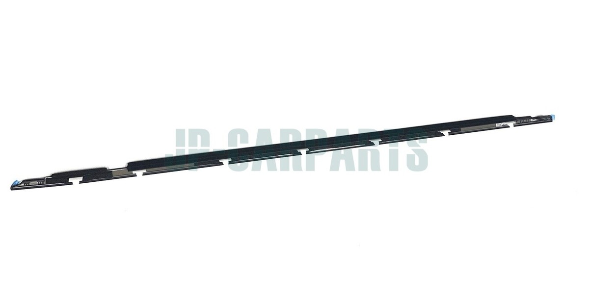 TOYOTA GENUINE MOULDING FRONT DOOR BELT RH 75710-60011 LAND