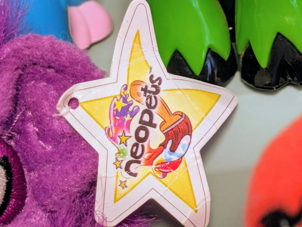 LOTE de Figuras Electrónicas Thinkway NeoPets Usadas NO PROBADAS Lote de Peluche McDonalds De Colección Foto 3 de 4