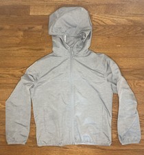 Uniqlo Kids Zip Hoodie Rain Jacket Youth Size 7/8 Gray Packable Windbreaker
