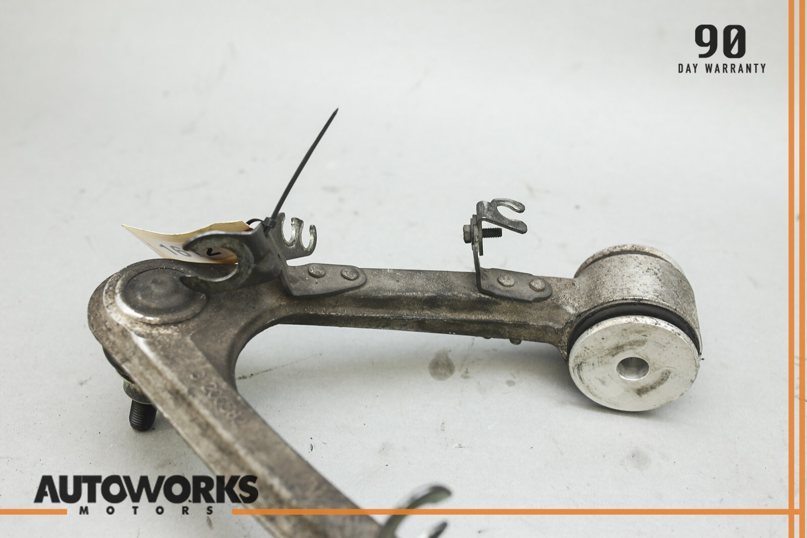 03-10 Maserati Quattroporte M139 Front Right Side Upper Control Arm 3206582 OEM