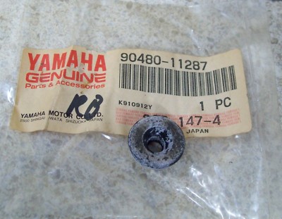 yü NOS OEM Yamaha Grommet 1984-1990 YX600AC YX600T FJ600N 90480-11287