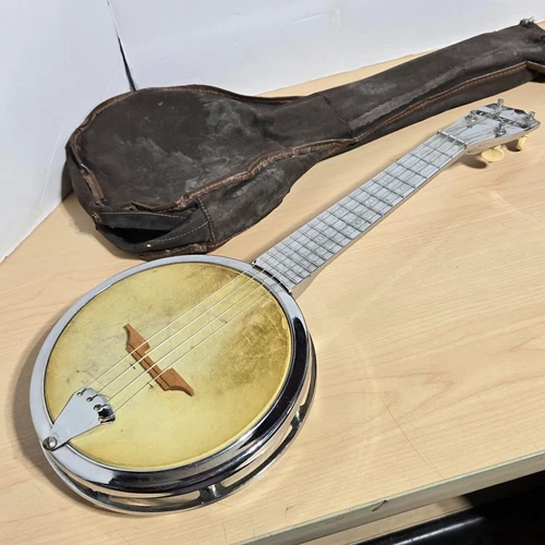 Vintage Dixie Banjo Ukulele Banjolele