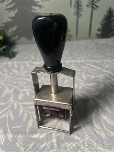 Vintage Castle#138 Flat Band Dater Rubber Date Stamp Made in USA
