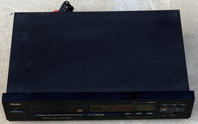 Teac Compact Disc Player PD-265 Programmable Memory High Resolution FOR PARTS