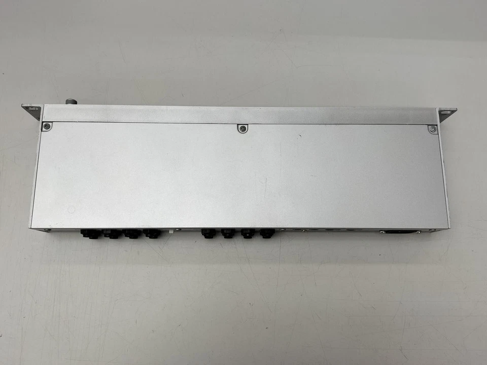 Alesis DEQ830 8 Channel Digital Graphic Equalizer w/ Cable Tested Japan - Image 4 of 4