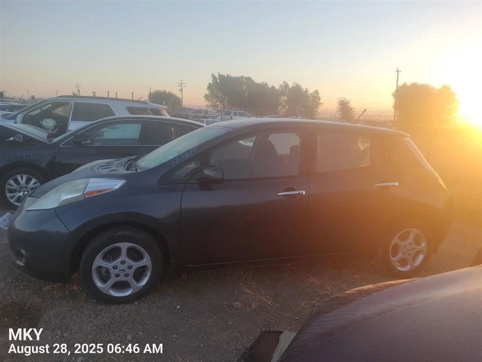 ENGINE WIRE HARNESS 240123NF0B 2013 NISSAN LEAF Foto 2 de 4