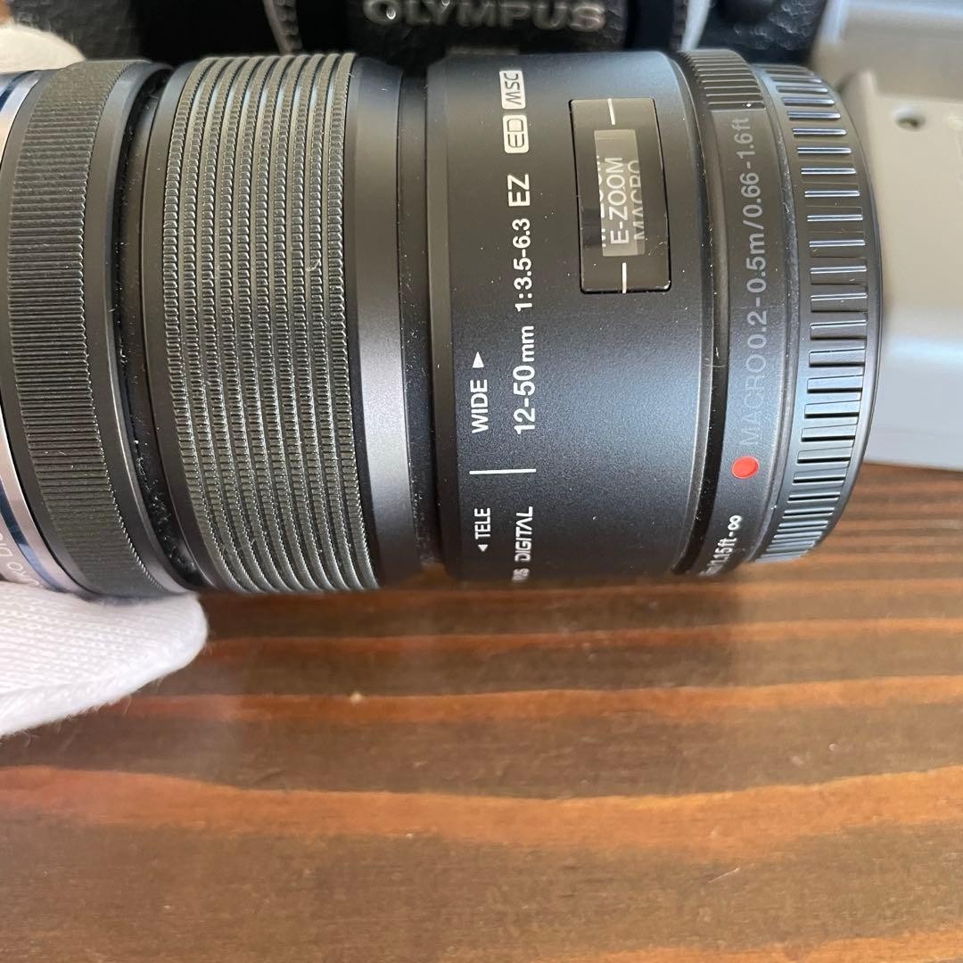 USED OLYMPUS OM-D E-M5 M.ZUIKO 12-50mm f3.5-6.3 Camera Mint With